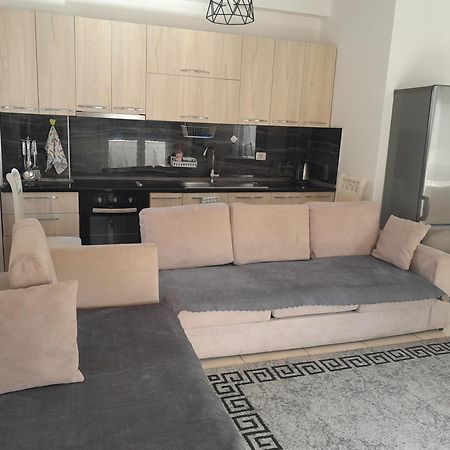 Comfy City Center Apartment Shkodër Exterior foto