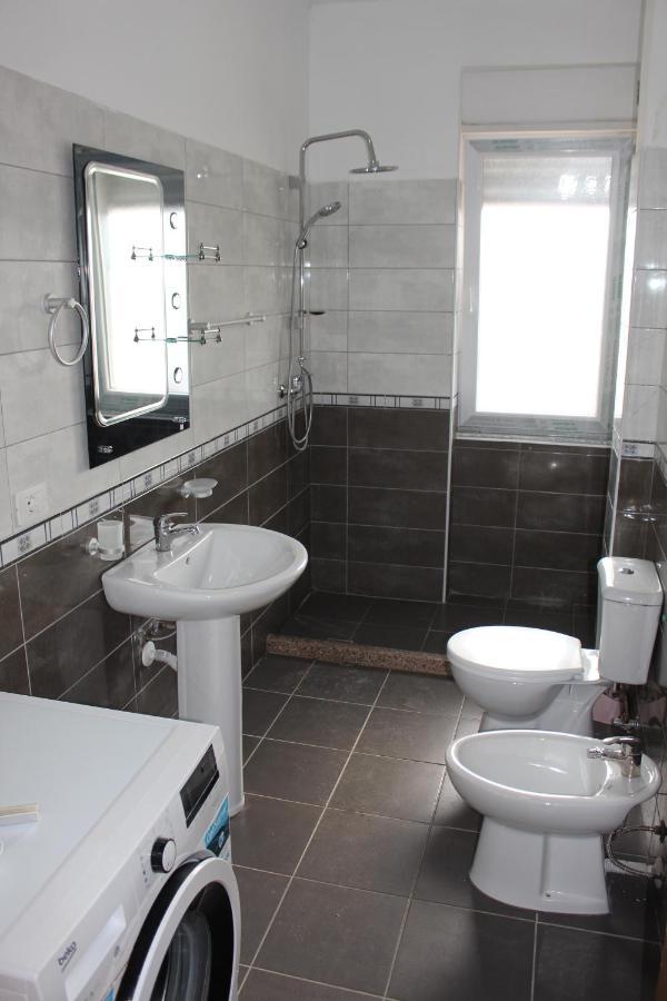 Comfy City Center Apartment Shkodër Exterior foto
