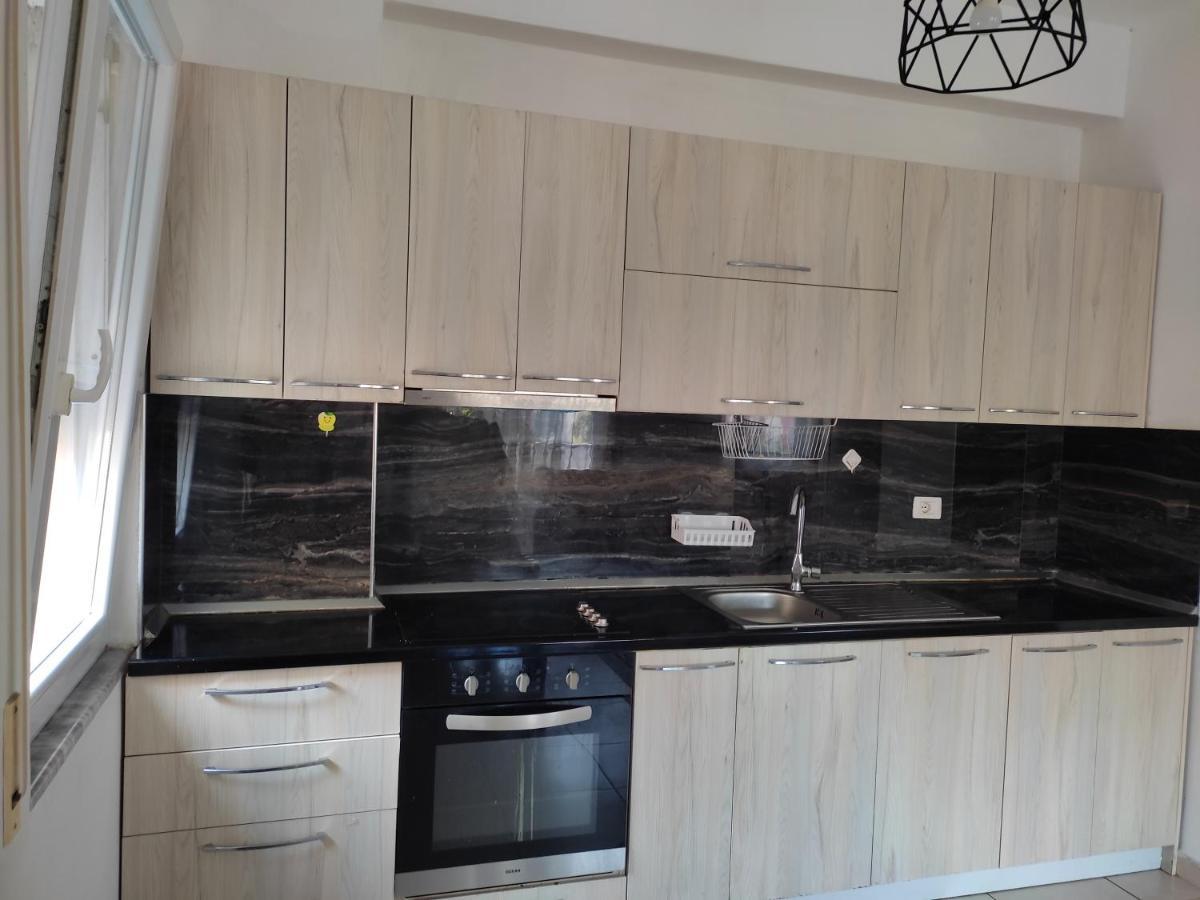 Comfy City Center Apartment Shkodër Exterior foto